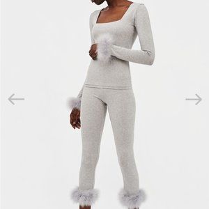 The Weekend Chic Set with Leggings in Gray